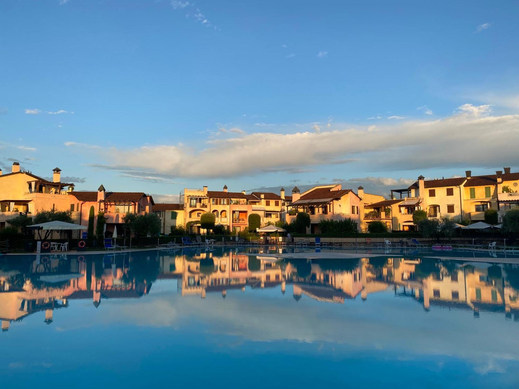 Garda Resort Village Peschiera del Garda Exterior photo